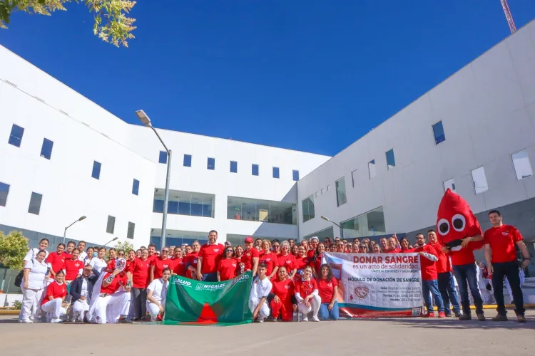 Marchan para concientizar sobre la donación de sangre