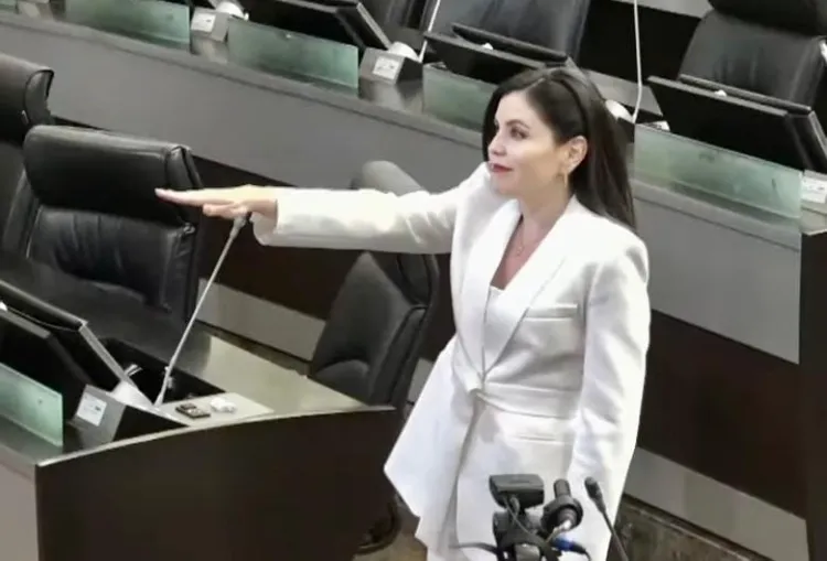 Rinde protesta Ana Patricia Briseño como titular del ISTAI