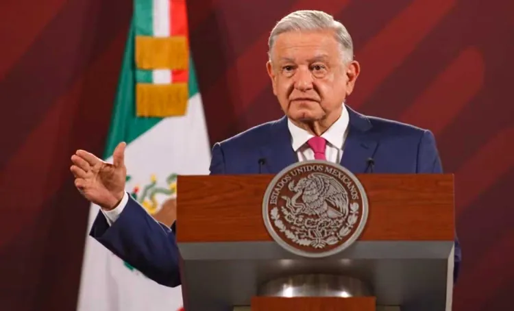 Asegura AMLO que su familia estará al margen de proceso de candidatos