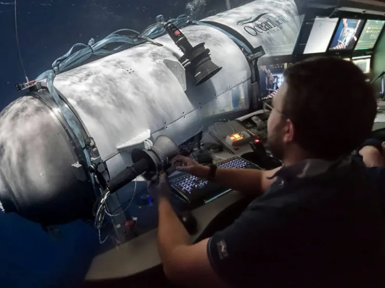 Encuentran“restos” cerca del Titanic; experto asegura que son del submarino