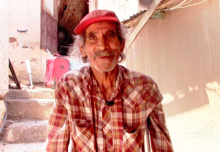 Pide don Jesús apoyo; perdió todo en un incendio