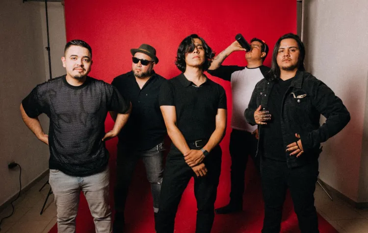 Debuta Hueso Colorado con su primer disco