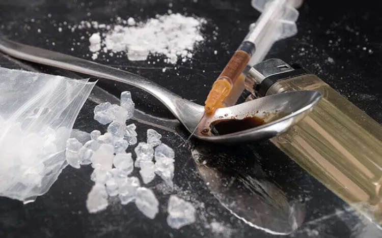 Aumenta consumo de metanfetaminas en 5 años