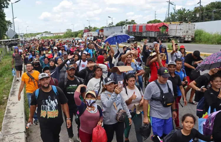 No a los muros, no a la militarización para frenar migrantes: AMLO