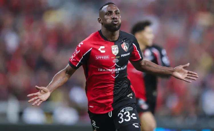 Quiñones enfila al Nido