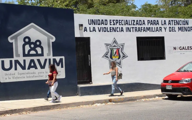 Focaliza Unavim incidencia de violencia intrafamiliar