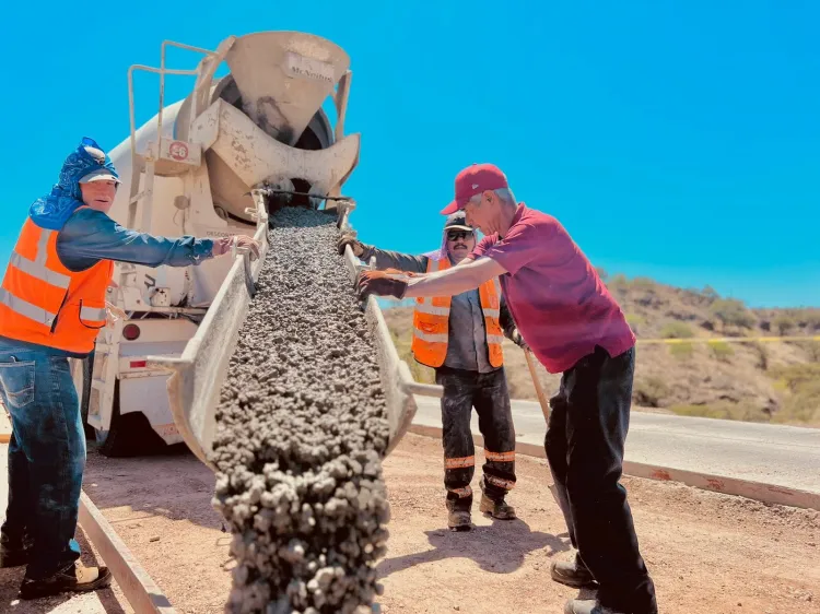 Mejoran conexión de San Carlos con Periférico Oriente