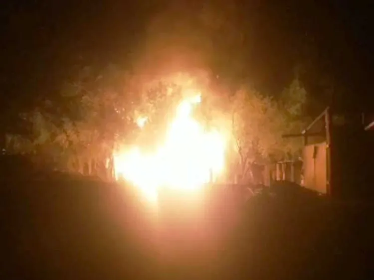 Desalojan a punta de pistola a invasores de terrenos