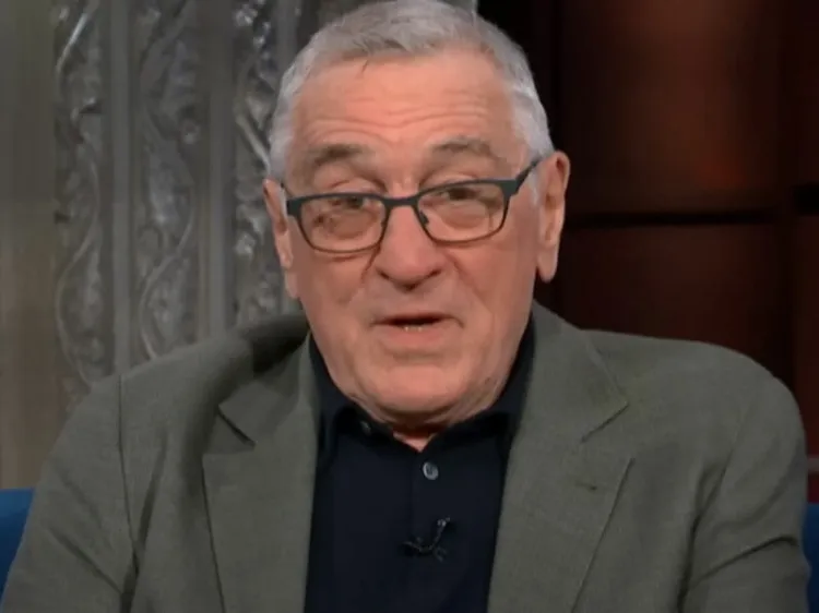 Novia de Robert De Niro es diagnosticada con parálisis de Bell tras dar a luz