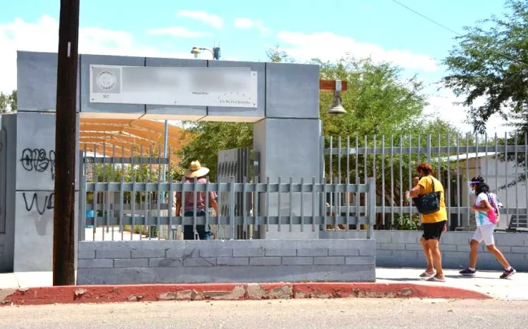 Tienen padres de familia que realizar último paso de inscripción