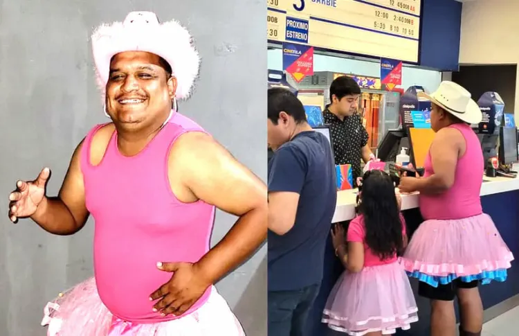 Acompaña padre a hija a ver Barbie vestido de rosa