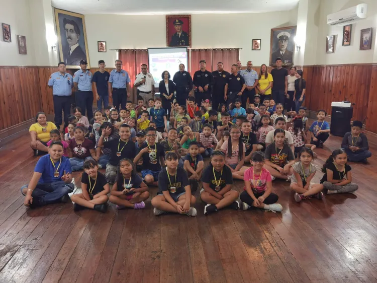 Arranca campamento de Bomberitos Exploradores