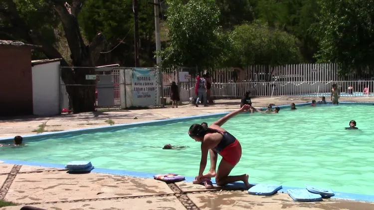 Llaman a seguir las reglas en albercas y balnearios