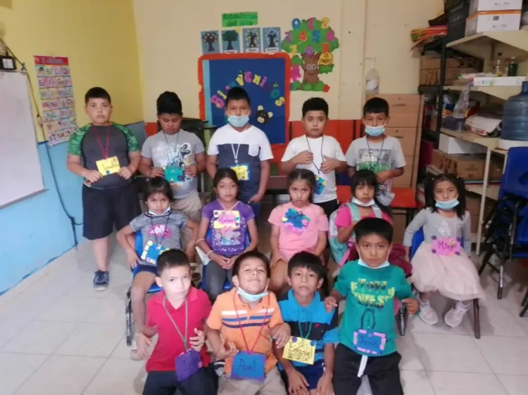 Apoyan con proyectos sociales y escolares para hijos de trabajadores de vivero