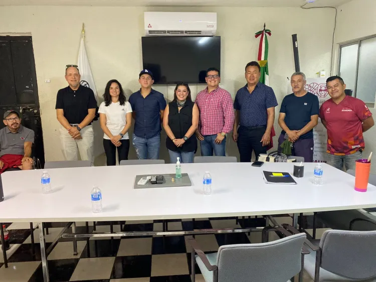 Dará el IMDEN solución a problema en cancha de tenis