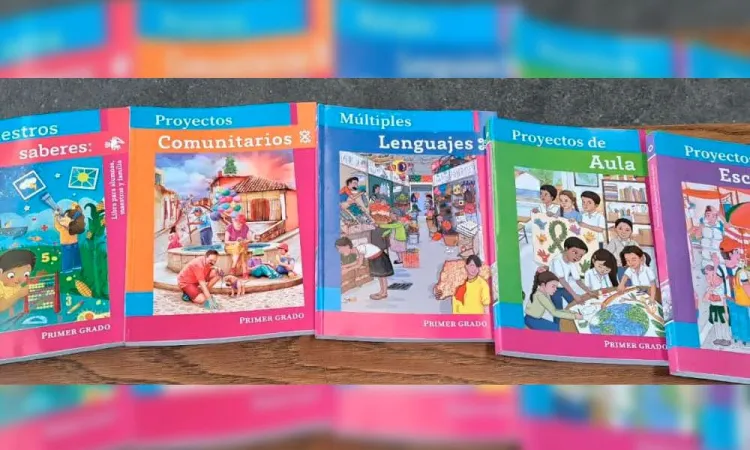 Asegura AMLO que no hay impedimento para distribuir libros de texto