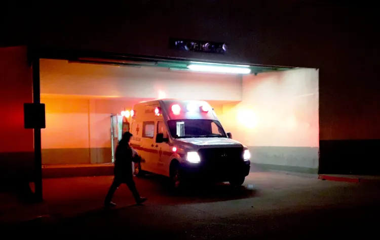 Golpean a pareja dos desconocidos