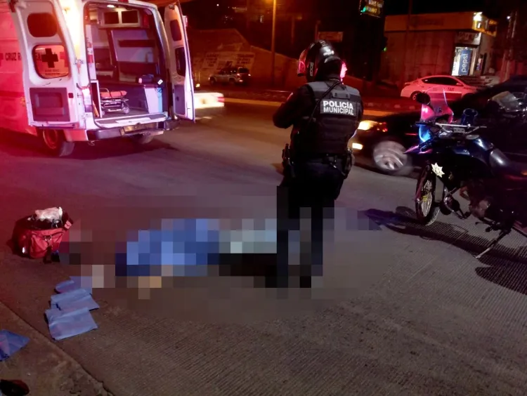 Muere persona atropellado por motocicleta