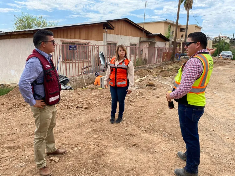 Verifican se cumplan los tiempos y calidad de obras en proceso