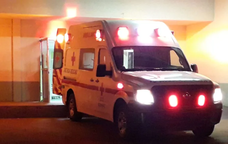 Hospitalizan a mujer por intoxicación