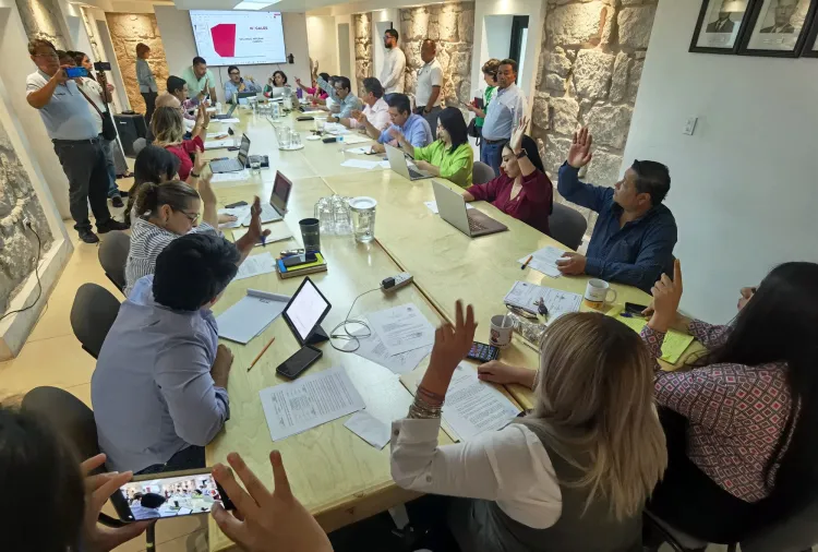 Envían informe financiero al Congreso del Estado; apueba Cabildo de Nogales