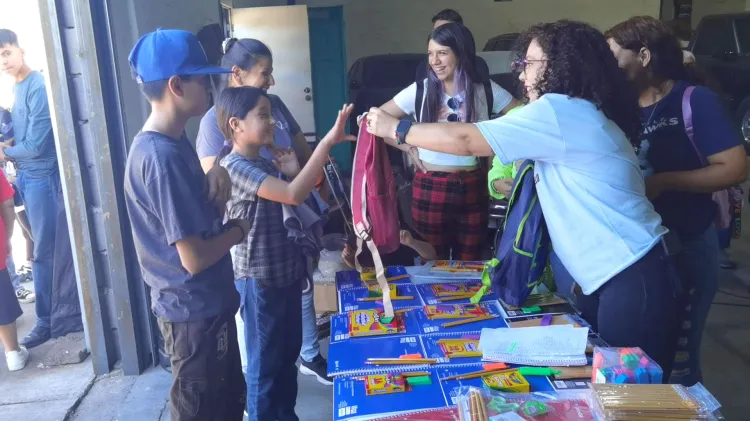 Apoya fundación ‘Caminito al Cielo’ a pequeños para el regreso a clases
