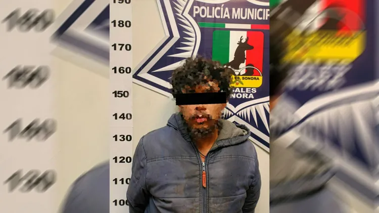 Golpea a su progenitora