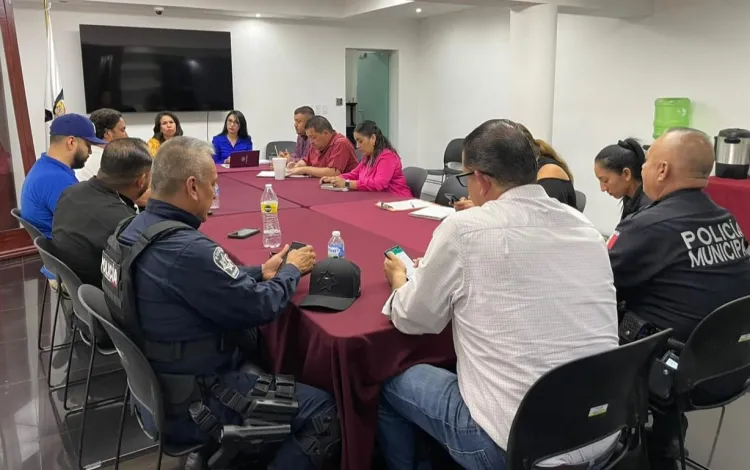 Estudian afectaciones en escuelas durante vacaciones