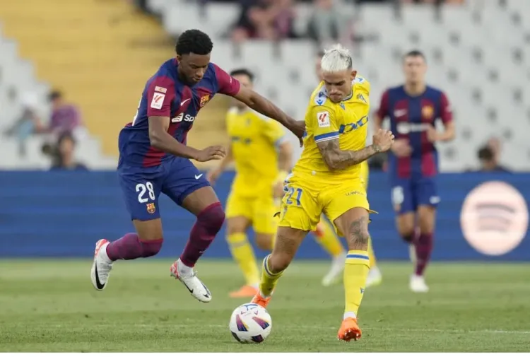 Barsa consigue primer triunfo