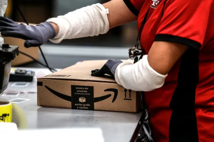 Desmantelan red transnacional de traficantes y lavadores de dinero