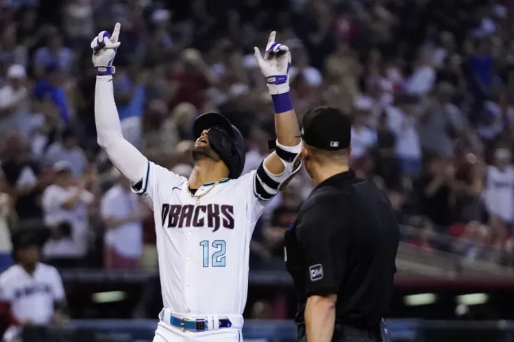 Diamondbacks ganan a Rojos