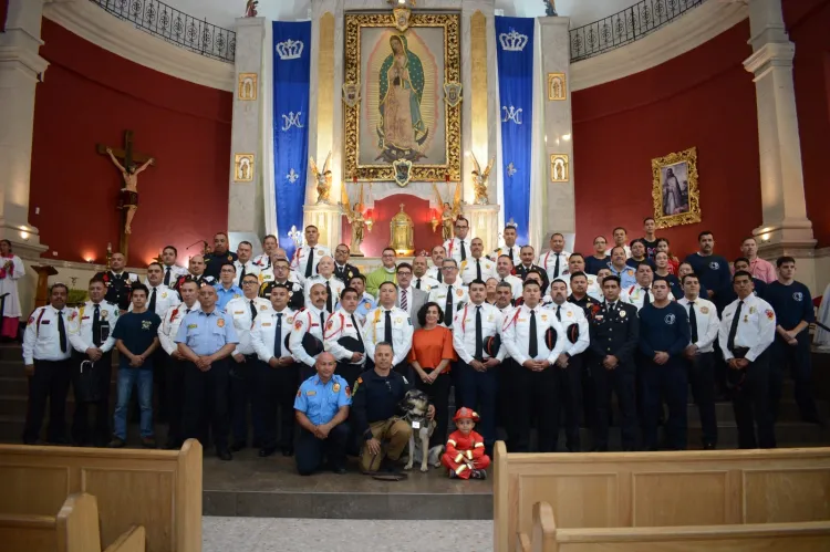 Reconocen labor de voluntarios en el Día del Bombero