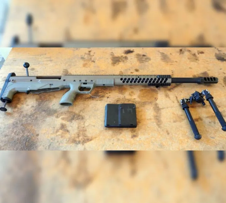 Aseguran fusil Barret calibre 50. en AZ