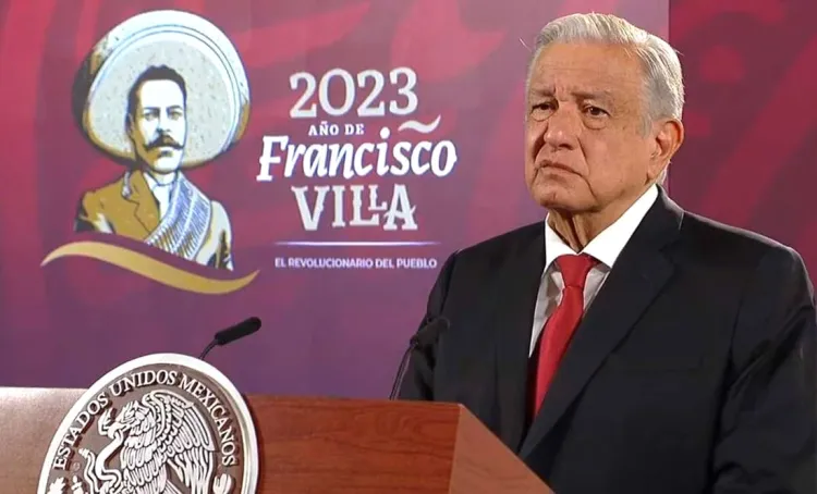 Afirma López Obrador que la prensa mexicana está en contra de la 4T