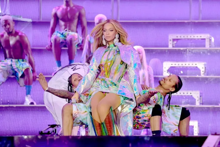 Celebra Beyoncé cumpleaños 42 como una reina