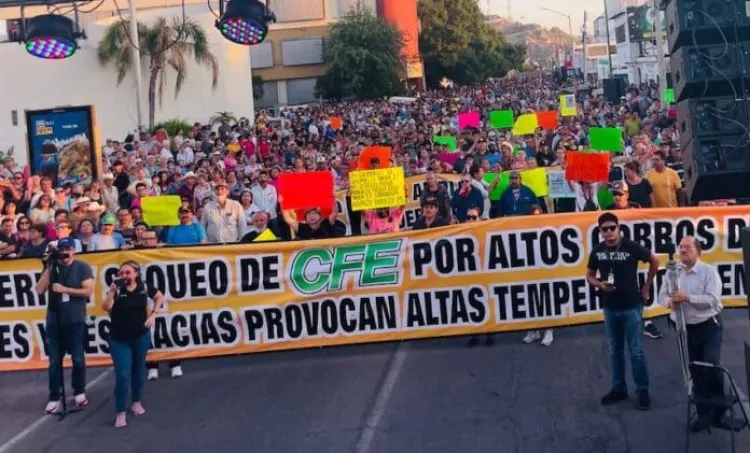 Afirmá gobernador se apoyará a familias con altos cobros de recibos de la CFE