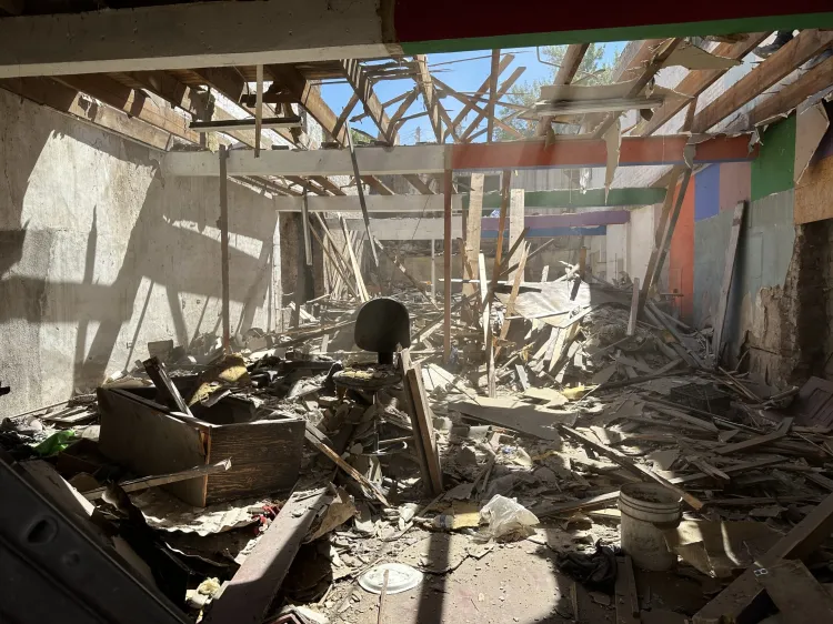 Inicia desmantelamiento de edificio histórico