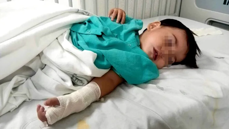 Urgen traslado de bebé con tumor en cabeza