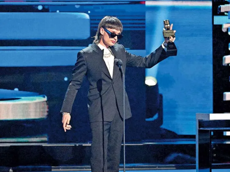 Peso Pluma, el ganador en lo Premios Billboard