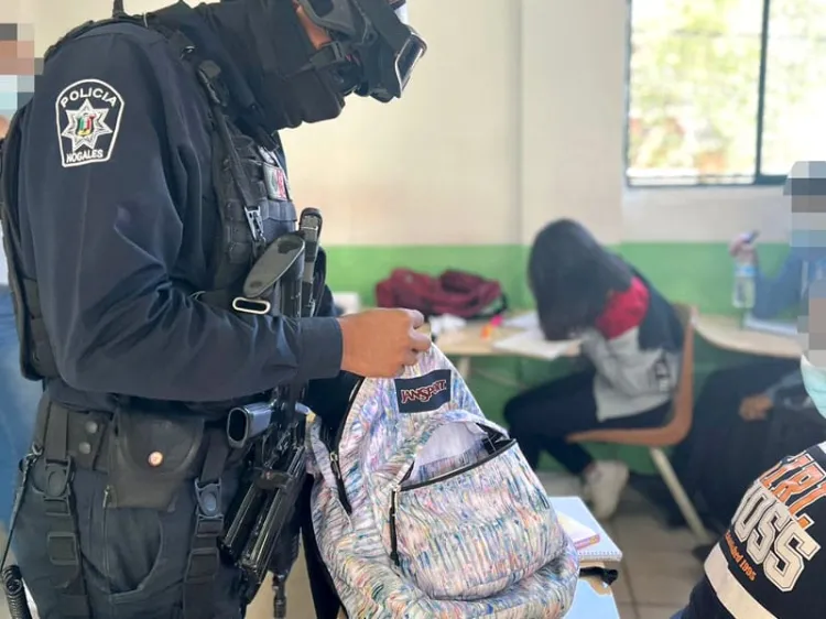 Busca AEPAF reforzar operación mochila en escuelas