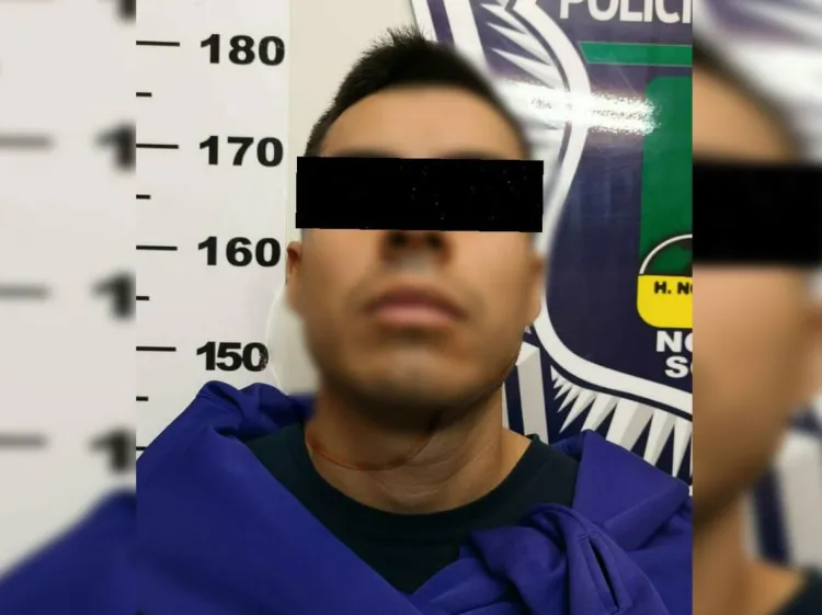 Detienen a conductor por choque; resulta mujer lesionada