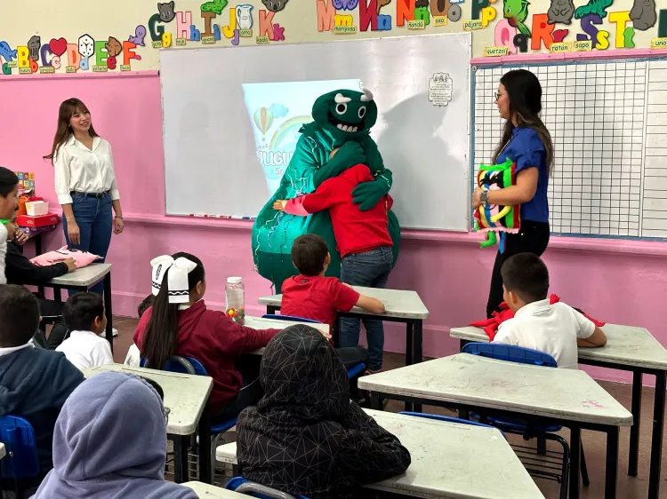 Ofrece DIF Nogales pláticas a estudiantes de primaria