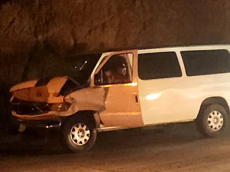 Choca contra vaca; resulta con lesiones de gravedad