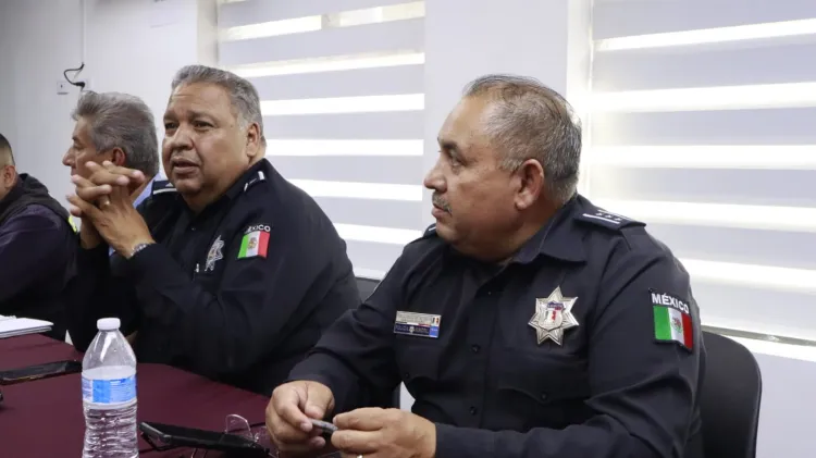 Anuncian estrategias de circulación por Feria del Hueso.