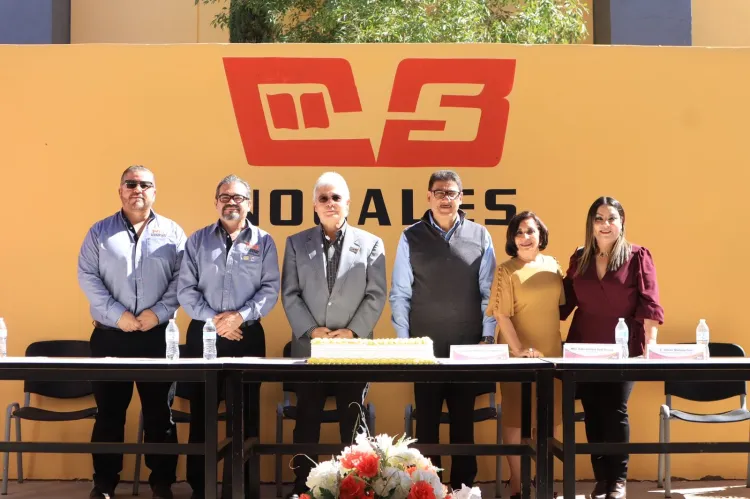 Participa Alcalde en Ceremonia de Aniversario del Cobach Nogales I