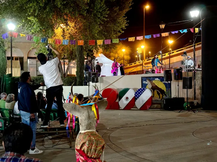 Disfrutan nogalenses de una tarde tribal