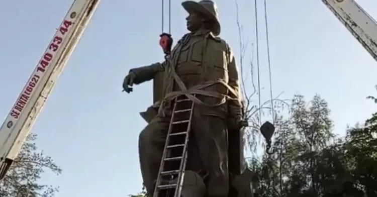 Cumplen decreto del Congreso del Estado con la reubicación de estatua de Jesús García