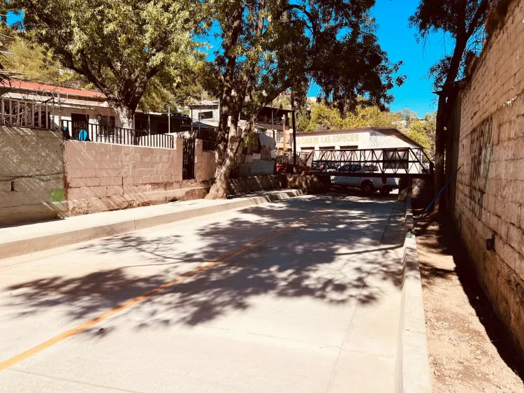 Avanza obra de pavimentación en el callejón Libertad: Medina