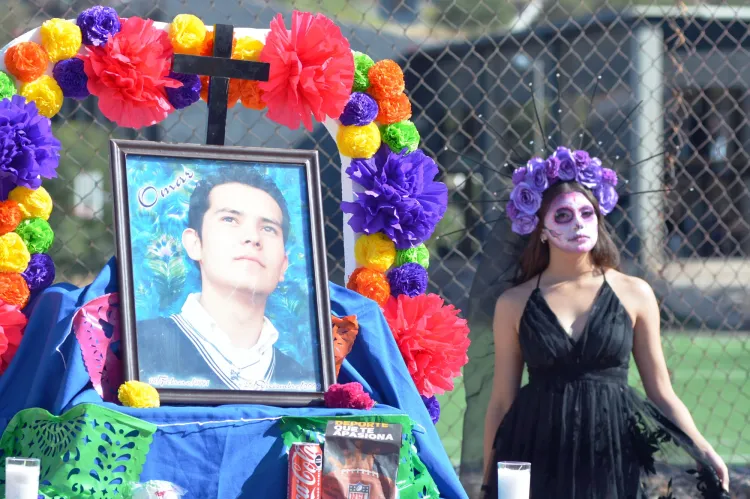 Honran vida de Omar Osvaldo Romo en Prepa Municipal