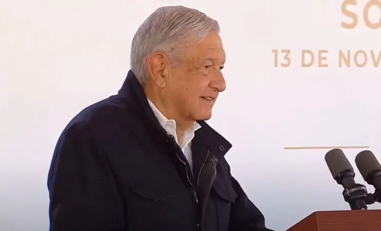 Felicitan a AMLO por su cumpleaños número 70 en La Mañanera en Sonora